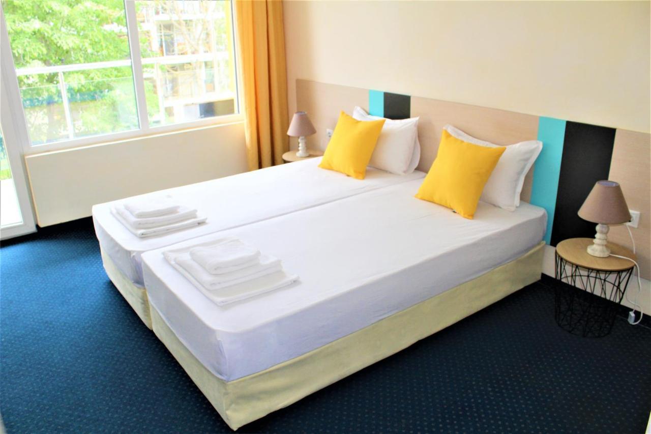 Pop Art Hotel พรีมอร์สโก ภายนอก รูปภาพ