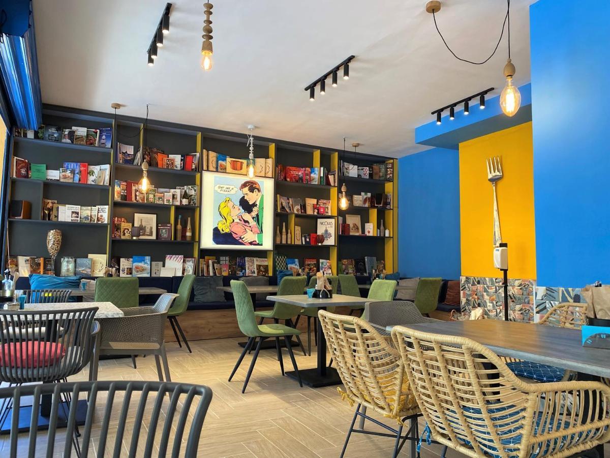 Pop Art Hotel พรีมอร์สโก ภายนอก รูปภาพ